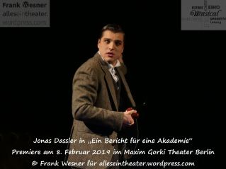 Jonas Dassler in „Ein Bericht für eine Akademie“ – Premiere am 8. Februar 2019 im Maxim Gorki Theater Berlin © Frank Wesner