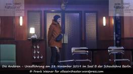Die Anderen - Uraufführung am 28. November 2019 im Saal B der Schaubühne Berlin © Frank Wesner