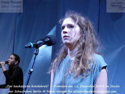 „Der kaukasische Kreidekreis“ – Premiere am 12. Dezember 2019 im Studio der Schaubühne Berlin © Frank Wesner